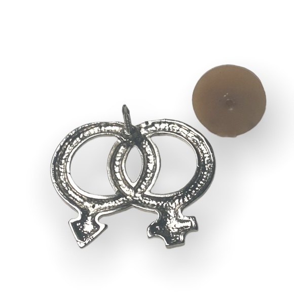 Man+Woman Symbol Pin - Picture 2 of 3